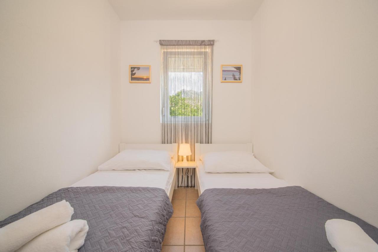 Apartmani Manita Paklenica Seline Exterior foto