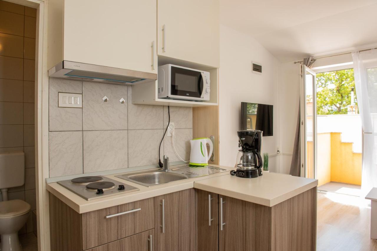 Apartmani Manita Paklenica Seline Exterior foto
